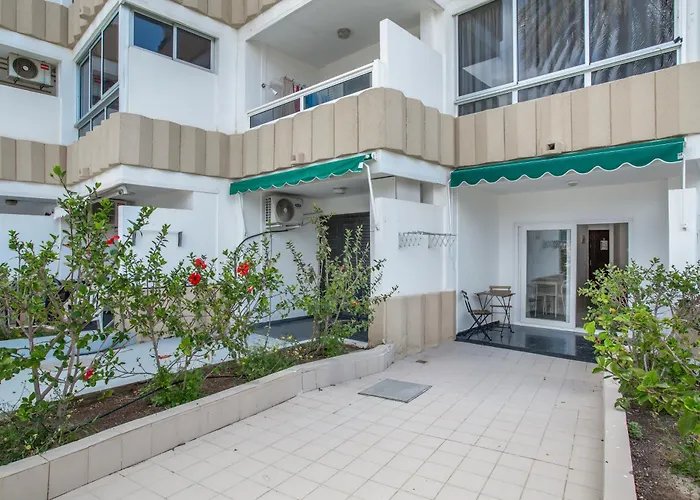 Estudio Yumbo Playa * San Bartolome de Tirajana (Gran Canaria)