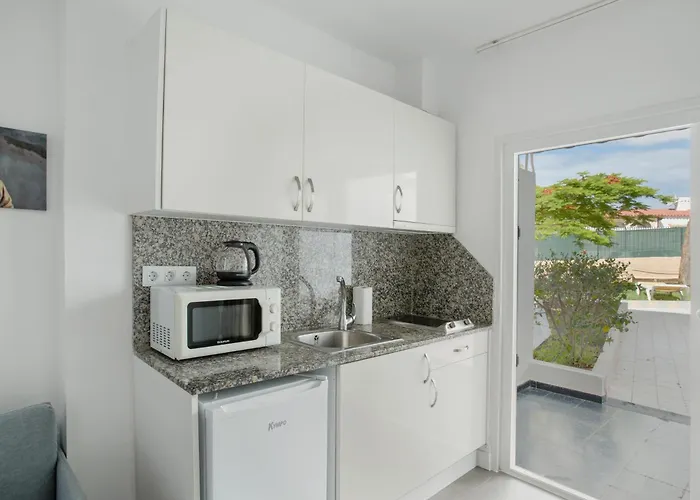 Estudio Yumbo Playa San Bartolome de Tirajana (Gran Canaria)