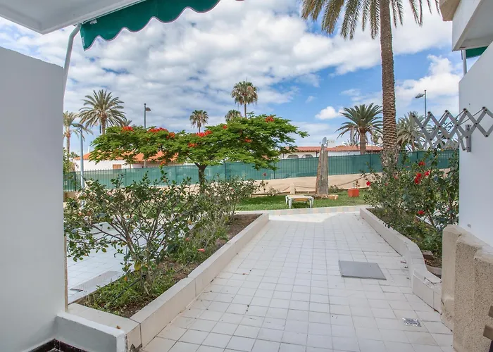 Estudio Yumbo Playa Apartment