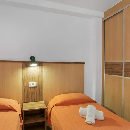 Estudio Yumbo Playa Apartman *